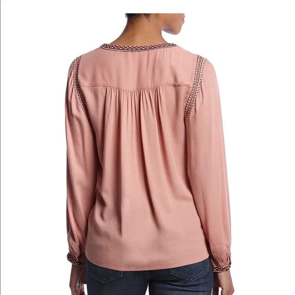 ✨ Lucky Brand® Embellished Peasant Top✨ - Picture 2 of 3
